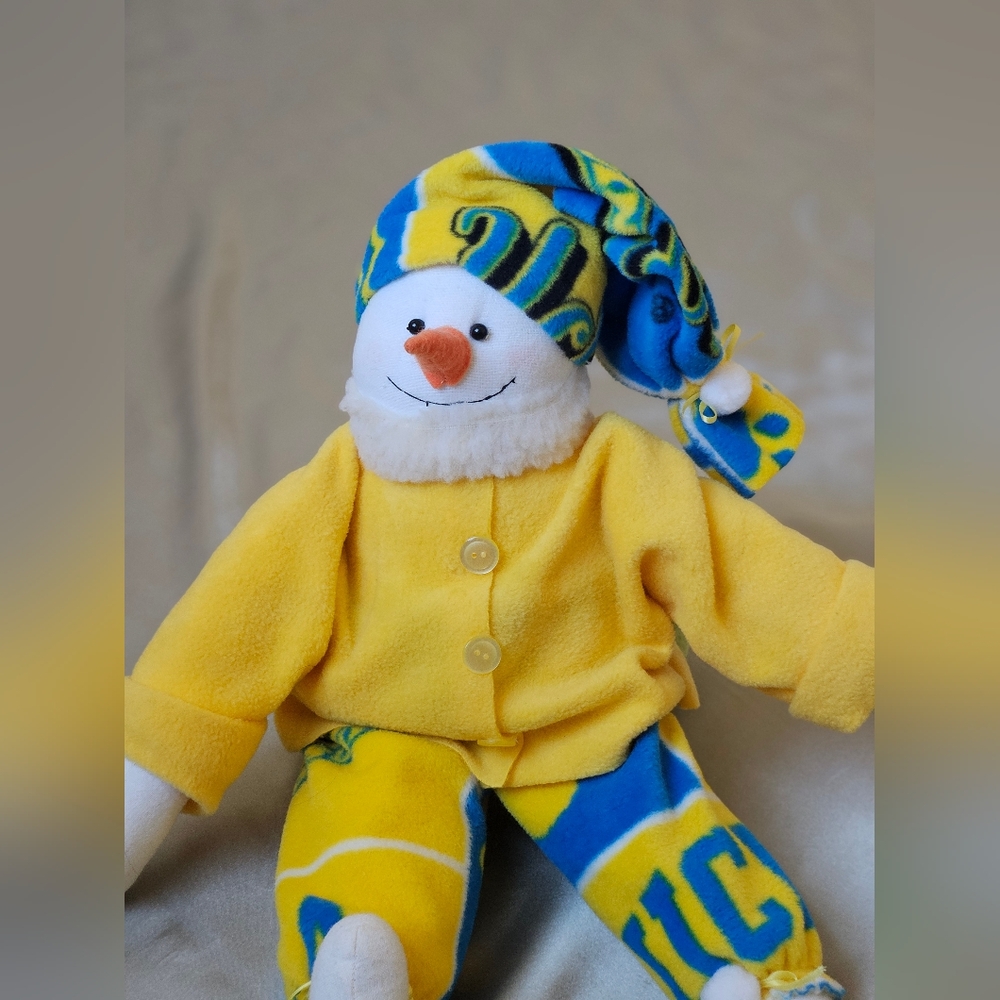 Rare UCLA Joe Bruin Chritmas Snowman Large plush Toy 20"